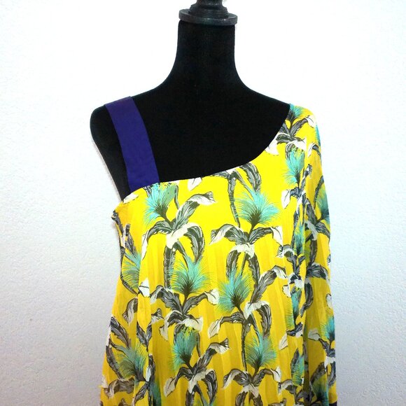 Ryu: Yellow/purple floral pleats one shoulder top, with double layers - Picture 3 of 12